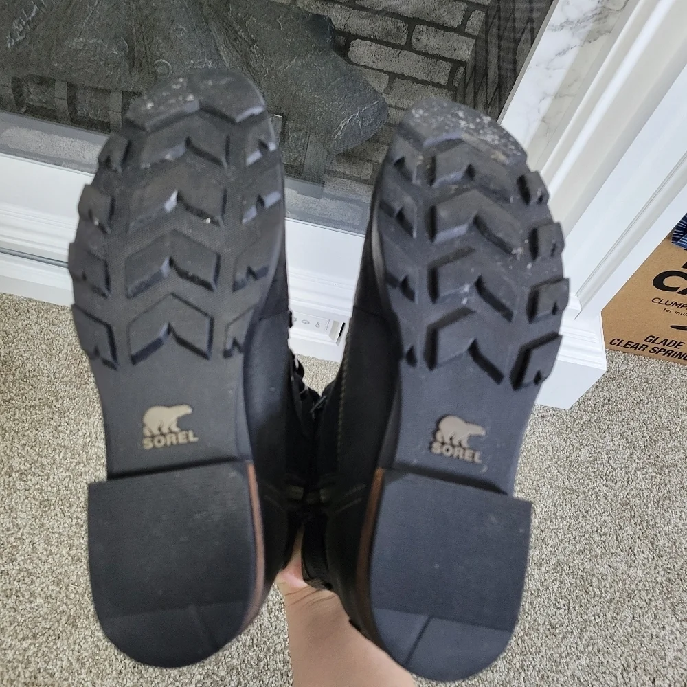 Sorel Waterproof Combat Boot, Size 7 - Picture 8 of 10